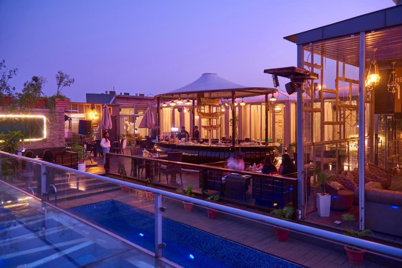 The P L Palace Agra Hotel